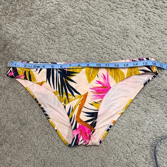 Tropical Leaf Print Bikini Set - Picture 7 of 8